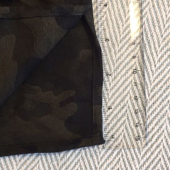 BOINIGAN VANITA CAMO cotton shirt with hoodie Small Pit to Pit 19 1/2", - Picture 11 of 15